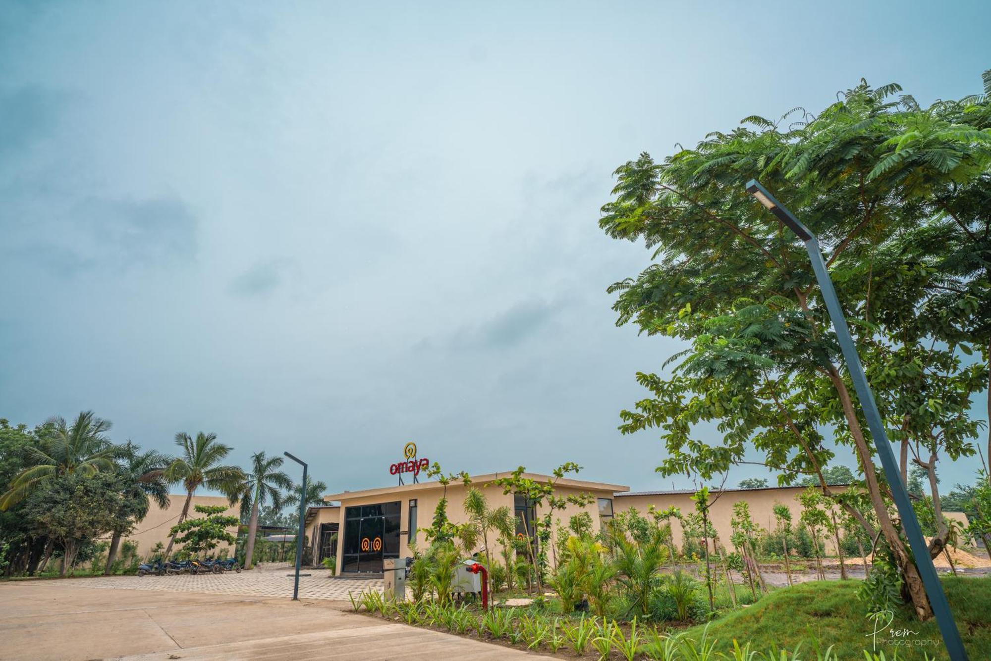 Hotel Omaya Garden Raipur  Exterior photo